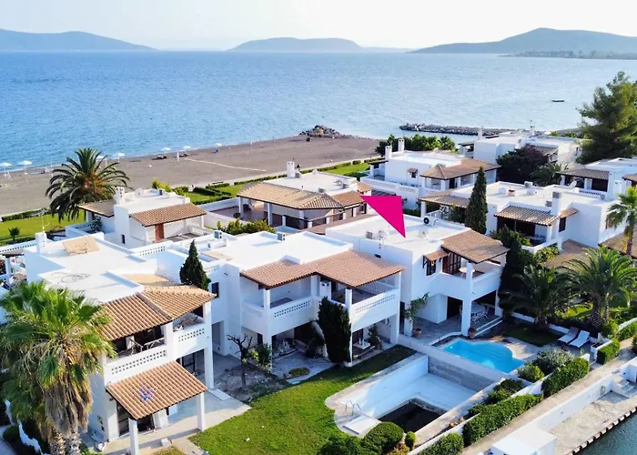 Villa, Swimming Pool For 8 * Thermisía