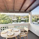 Villa, Swimming Pool For 8 Thermisía