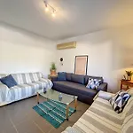 Villa, Swimming Pool For 8 Villa *
