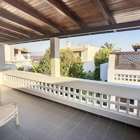 Villa, Swimming Pool For 8 Villa