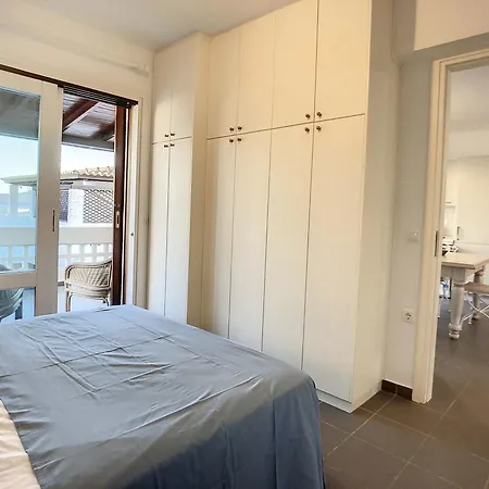 Вилла Villa, Swimming Pool For 8 *