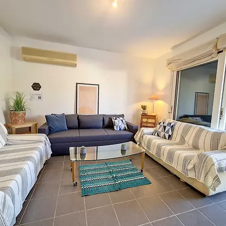 فيلة Villa, Swimming Pool For 8 Thermisía